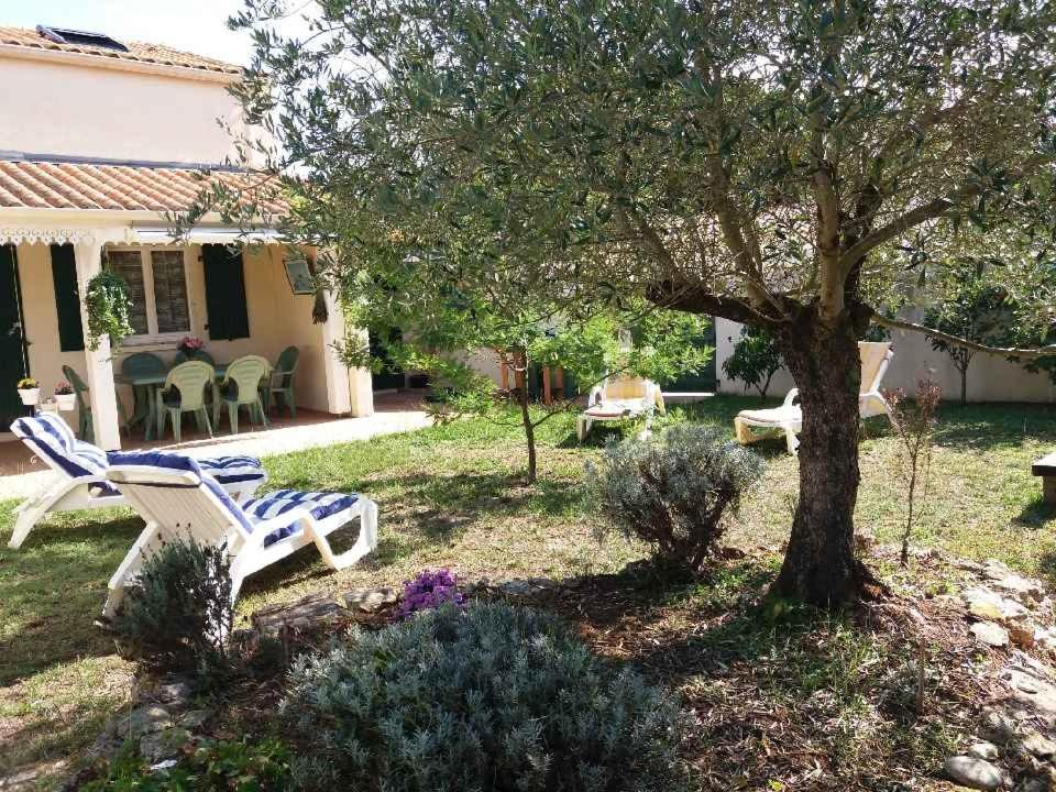 Le Clos De La Plage - Villa Vintage Avec Jardin Privatif- 500M De La Plage - 6 Personnes Dolus-d'Oleron Exterior photo